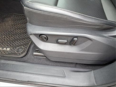 Used 2019 Volkswagen Atlas SE image 8