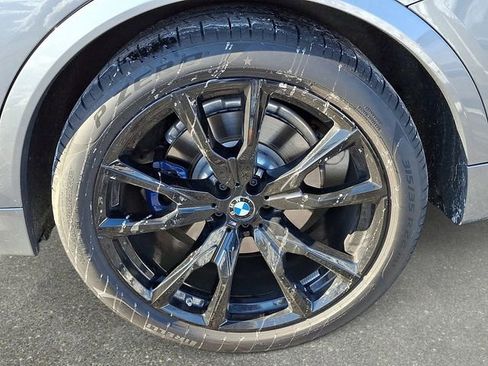 New 2026 BMW X7 xDrive40i image 8