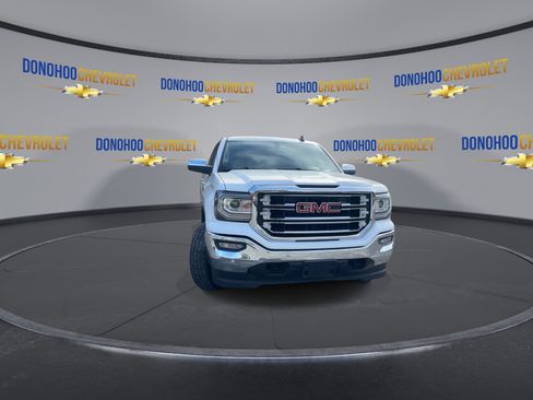 Used 2018 GMC Sierra 1500 SLT w/ SLT Premium Package image 6