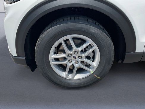 New 2026 Ford Explorer Active w/ Active Comfort Package RWD image 20