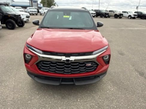New 2026 Chevrolet TrailBlazer RS w/ Convenience Package AWD/4WD image 3