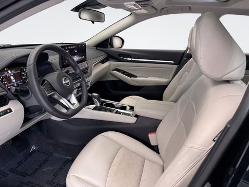 Used 2023 Nissan Altima 2.5 SL AWD/4WD image 10