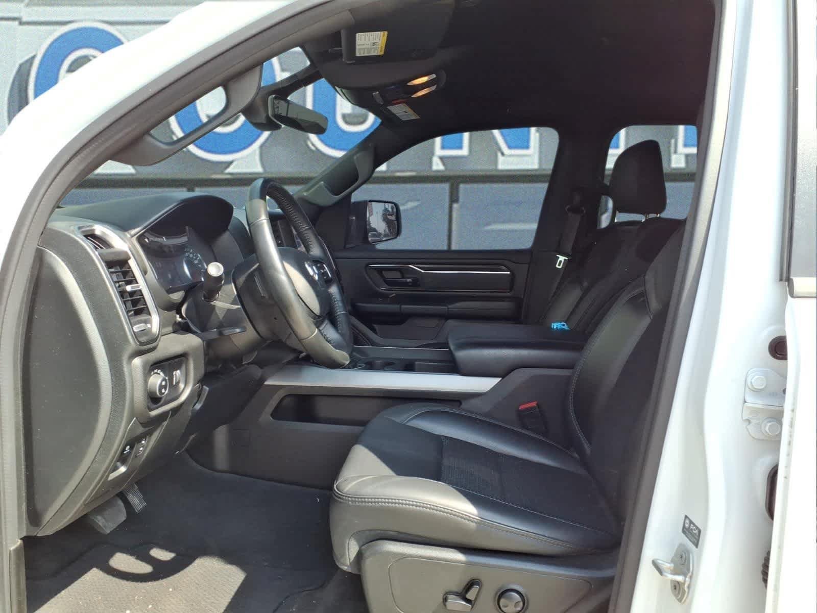 Used 2023 RAM 1500 Big Horn AWD/4WD image 9