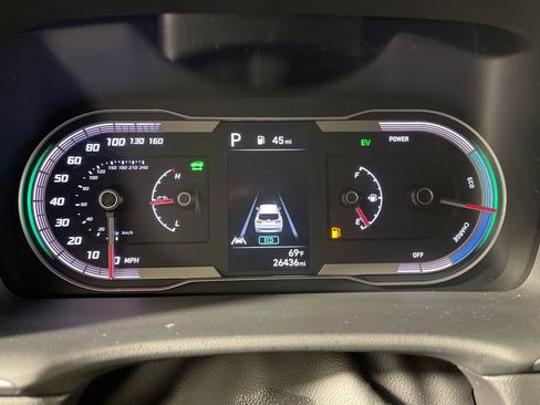 Used 2023 Hyundai Tucson Blue AWD/4WD image 18