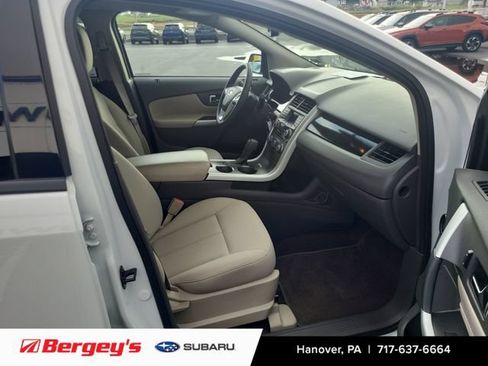 Used 2014 Ford Edge SE w/ Equipment Group 101A AWD/4WD image 12