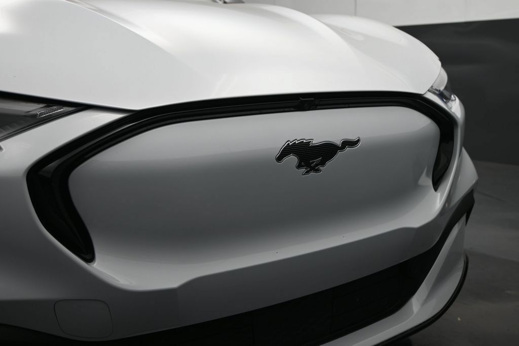 Certified 2023 Ford Mustang Mach-E Premium AWD/4WD image 5