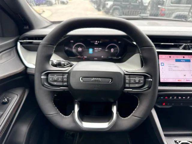 Used 2026 Jeep Cherokee Limited AWD/4WD image 18