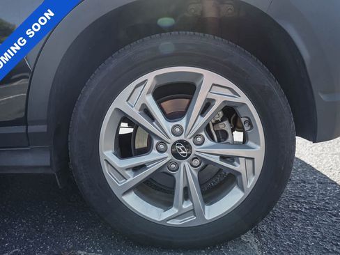 Used 2023 Hyundai Kona SEL w/ Cargo Package AWD/4WD image 9