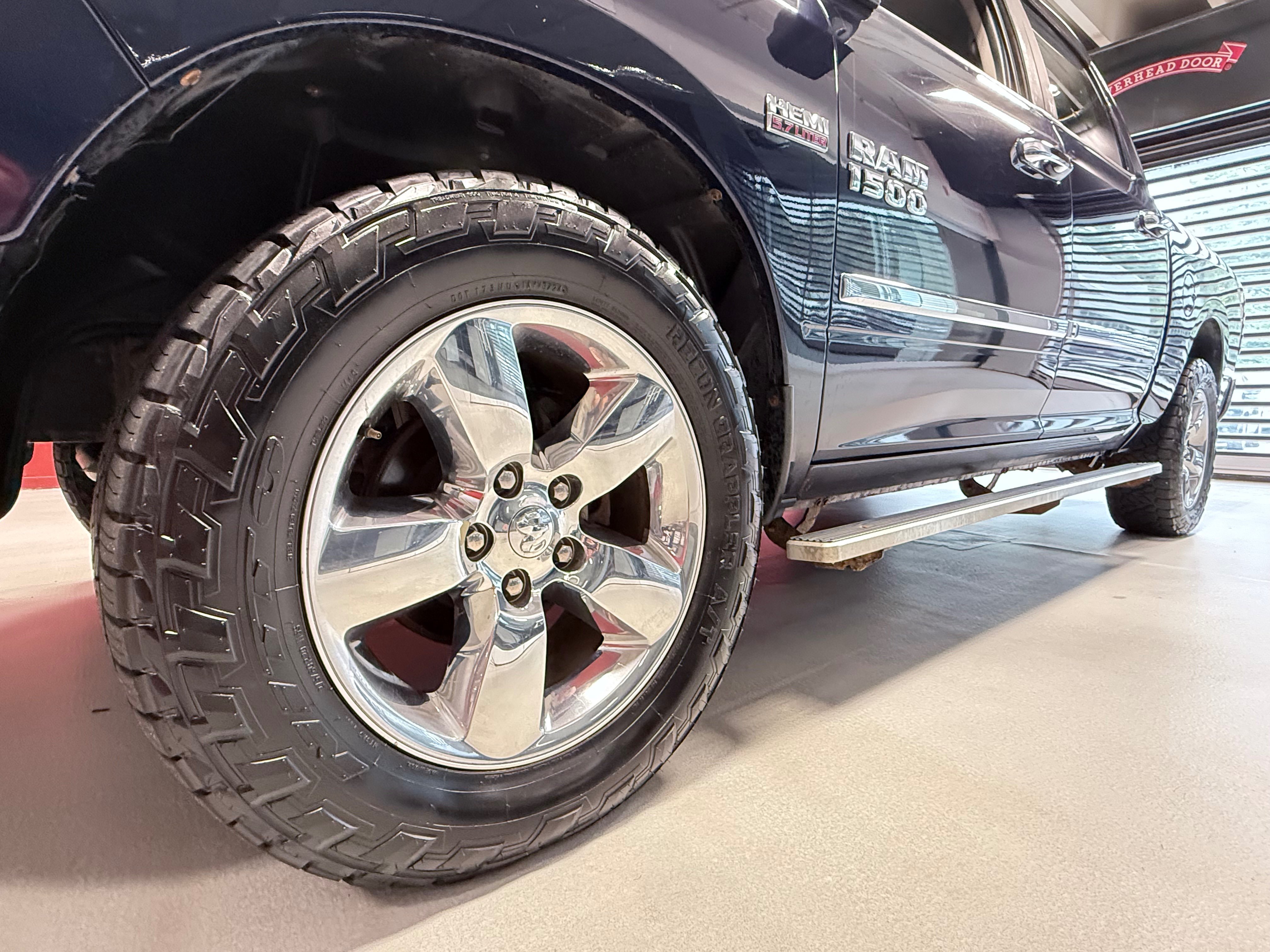 Used 2015 RAM 1500 Big Horn AWD/4WD image 13