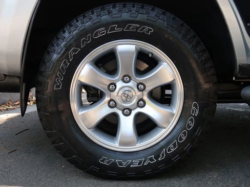 Used 2007 Toyota 4Runner Sport image 61