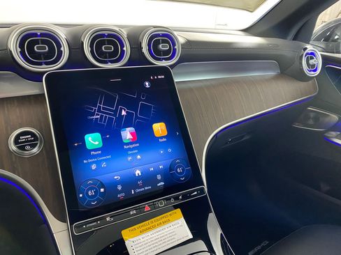 New 2026 Mercedes-Benz GLC 300 4MATIC image 24