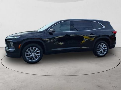 Used 2025 Buick Enclave Preferred AWD/4WD image 8