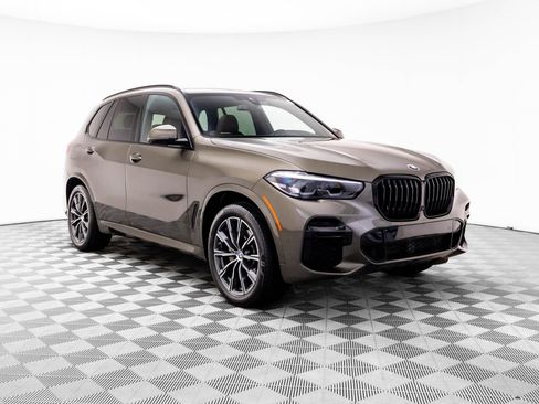 Certified 2023 BMW X5 xDrive40i w/ M Sport Package AWD/4WD image 8