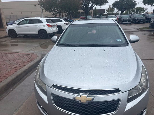 Used 2014 Chevrolet Cruze LTZ w/ Sun, Sound and Sport Package FWD image 6