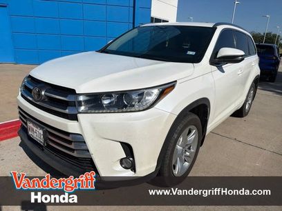 Used 2017 Toyota Highlander Limited