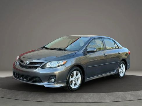 Used 2012 Toyota Corolla S image 1