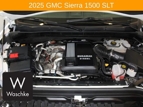 Used 2025 GMC Sierra 1500 SLT w/ SLT Premium Plus Package image 10