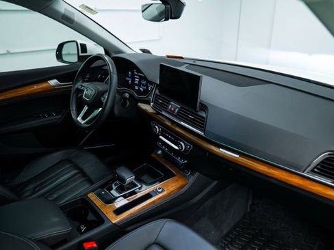 Used 2023 Audi Q5 2.0T Premium Plus w/ Premium Plus Package image 15