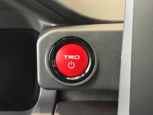 New 2025 Toyota Tacoma TRD Off-Road image 21