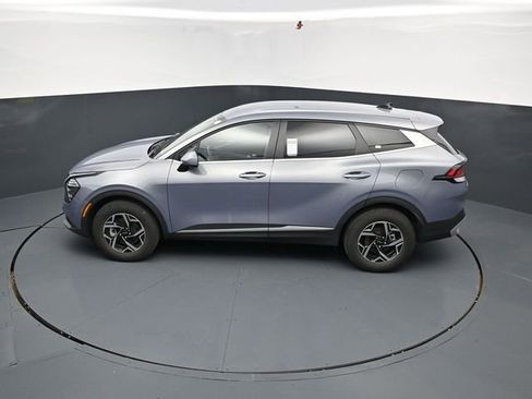 Used 2025 Kia Sportage LX image 39