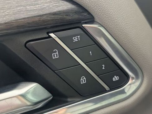 Certified 2024 Chevrolet Silverado 2500 LTZ w/ LTZ Convenience Package image 11