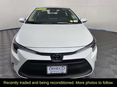 Used 2026 Toyota Corolla LE FWD image 3