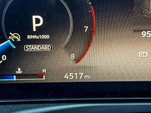 Used 2026 Nissan Sentra SR w/ Floor Mat Package FWD image 28