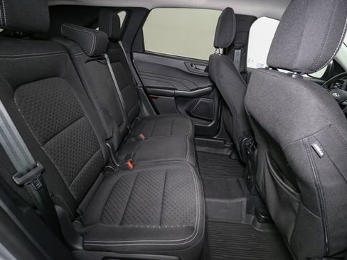Used 2023 Ford Escape Active w/ Tech Pack #1 AWD/4WD image 19