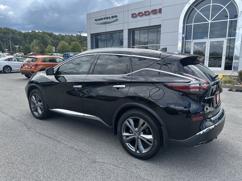 Used 2020 Nissan Murano Platinum image 10