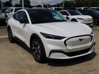 New 2025 Ford Mustang Mach-E Select w/ Comfort Package Lite