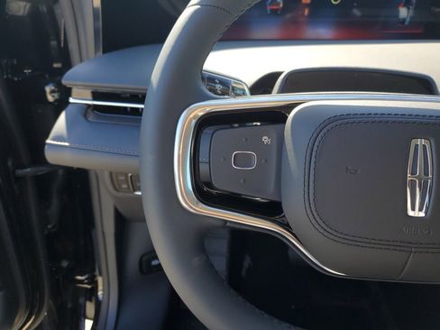 New 2026 Lincoln Nautilus Premier AWD/4WD image 24