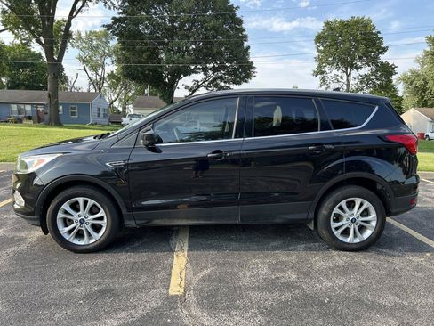 Used 2019 Ford Escape SE AWD/4WD image 2