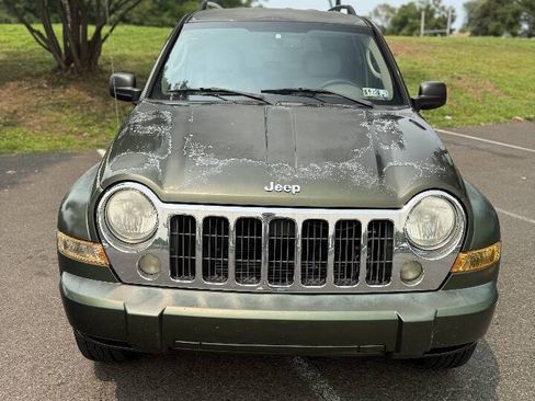 Used 2007 Jeep Liberty Limited AWD/4WD image 10