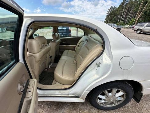 Used 2004 Buick Le Sabre Limited w/ Celebration Edition Package FWD image 23