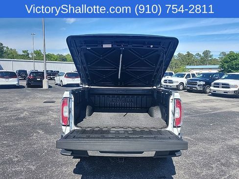 Used 2016 GMC Canyon SLE w/ SLE Convenience Package RWD image 25