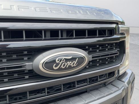 Used 2020 Ford F350 Lariat AWD/4WD image 30