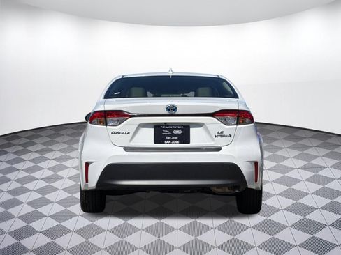 Used 2024 Toyota Corolla LE FWD image 10