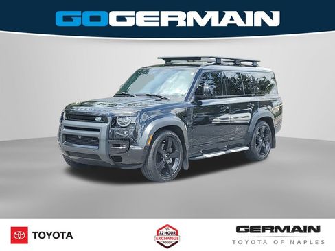 Used 2023 Land Rover Defender 130 X-Dynamic SE AWD/4WD image 1