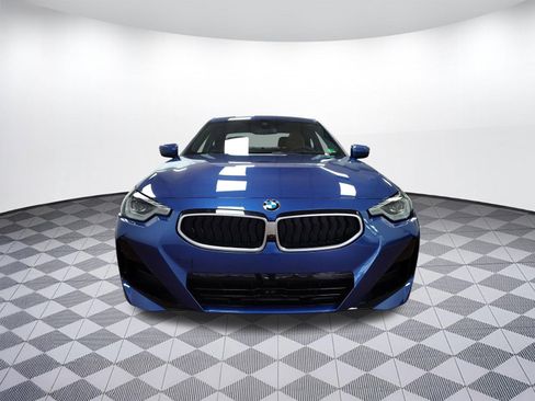 Used 2026 BMW 230i xDrive Coupe w/ Premium Package AWD/4WD image 5