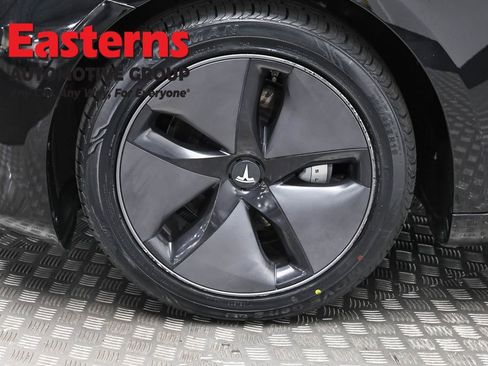 Used 2018 Tesla Model 3 Long Range AWD/4WD image 26