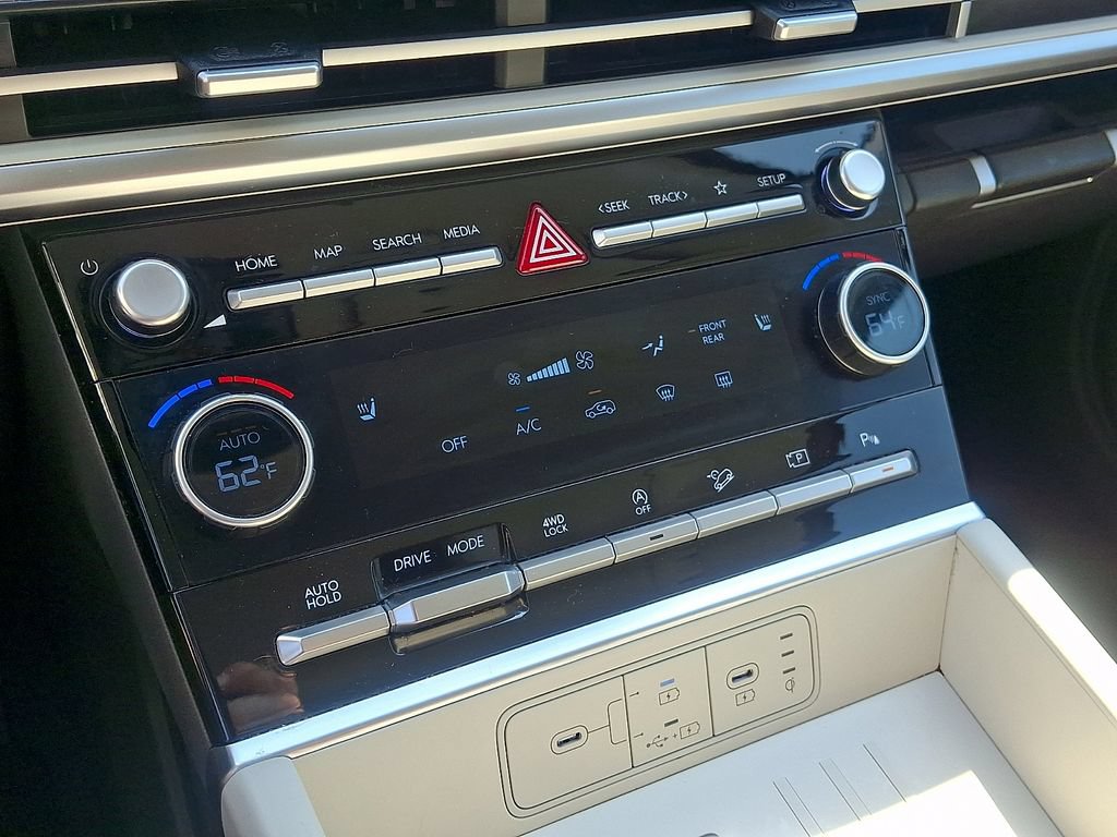 Used 2024 Hyundai Santa Fe SEL AWD/4WD image 15