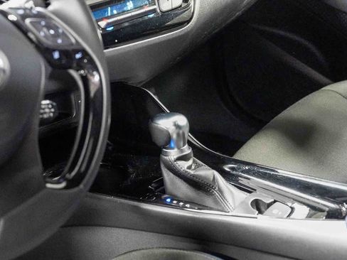 Certified 2021 Toyota C-HR XLE FWD image 24