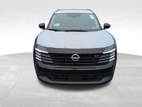 New 2025 Nissan Kicks SR image 9