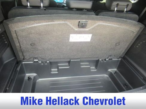 Used 2025 Buick Enclave Preferred FWD image 23