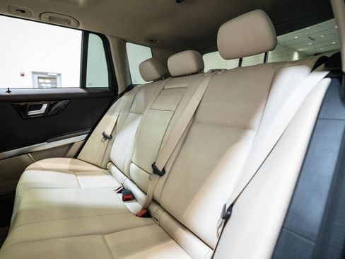 Used 2014 Mercedes-Benz GLK 250 BlueTEC 4MATIC image 36