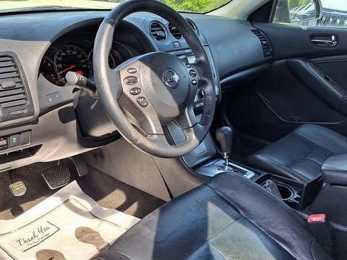 Used 2012 Nissan Altima 3.5 SR w/ Sport Pkg FWD image 8
