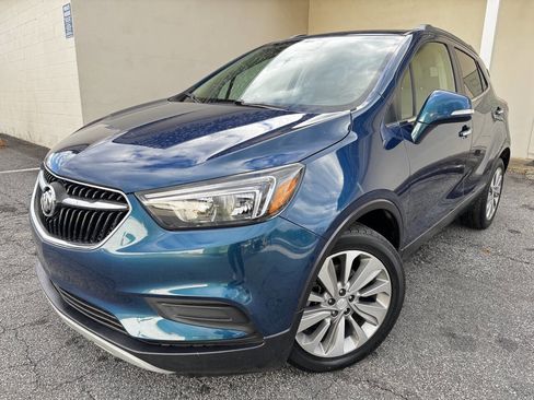 Used 2019 Buick Encore Preferred image 1