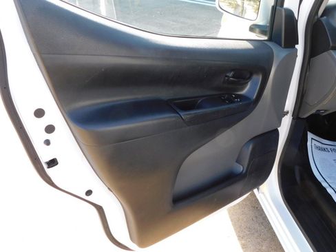 Used 2021 Nissan NV200 SV image 6