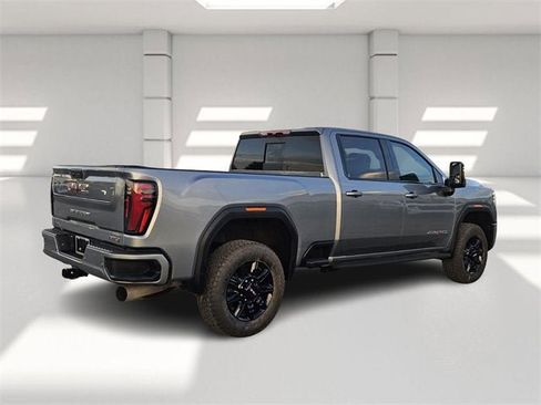 New 2026 GMC Sierra 2500 AT4 image 5