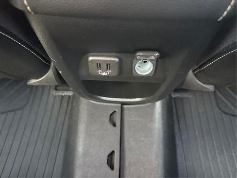Used 2022 GMC Canyon Denali AWD/4WD image 27